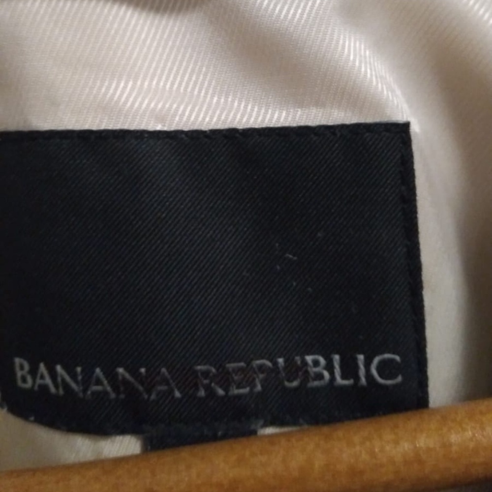 NWT-Banana Republic suede beige shirt - Picture 11 of 11